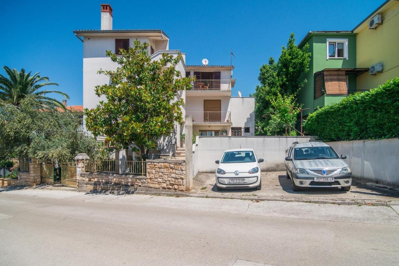 Apartmani Ivan Pula Zewnętrze zdjęcie